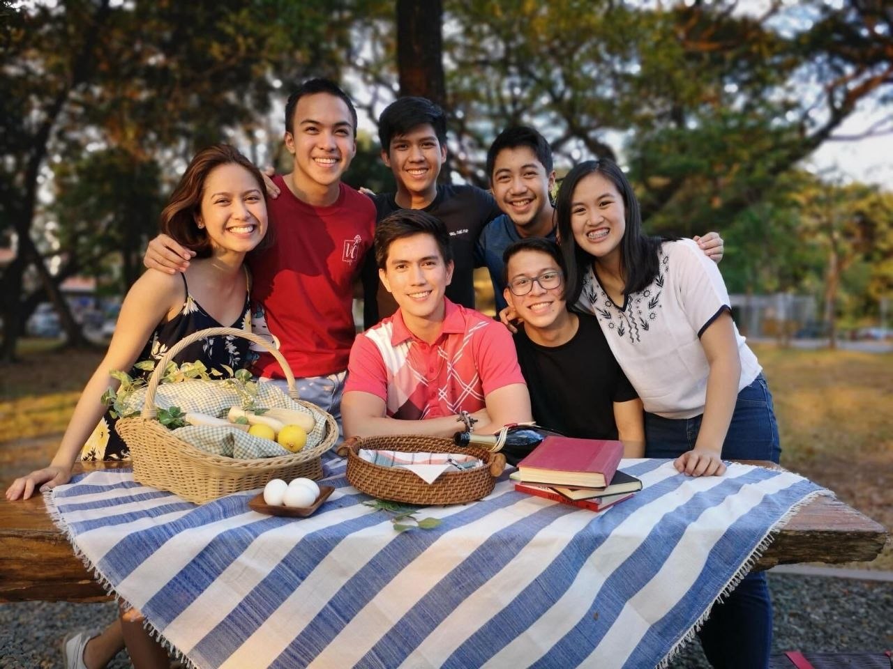 The Mana team at a picnic during the first run